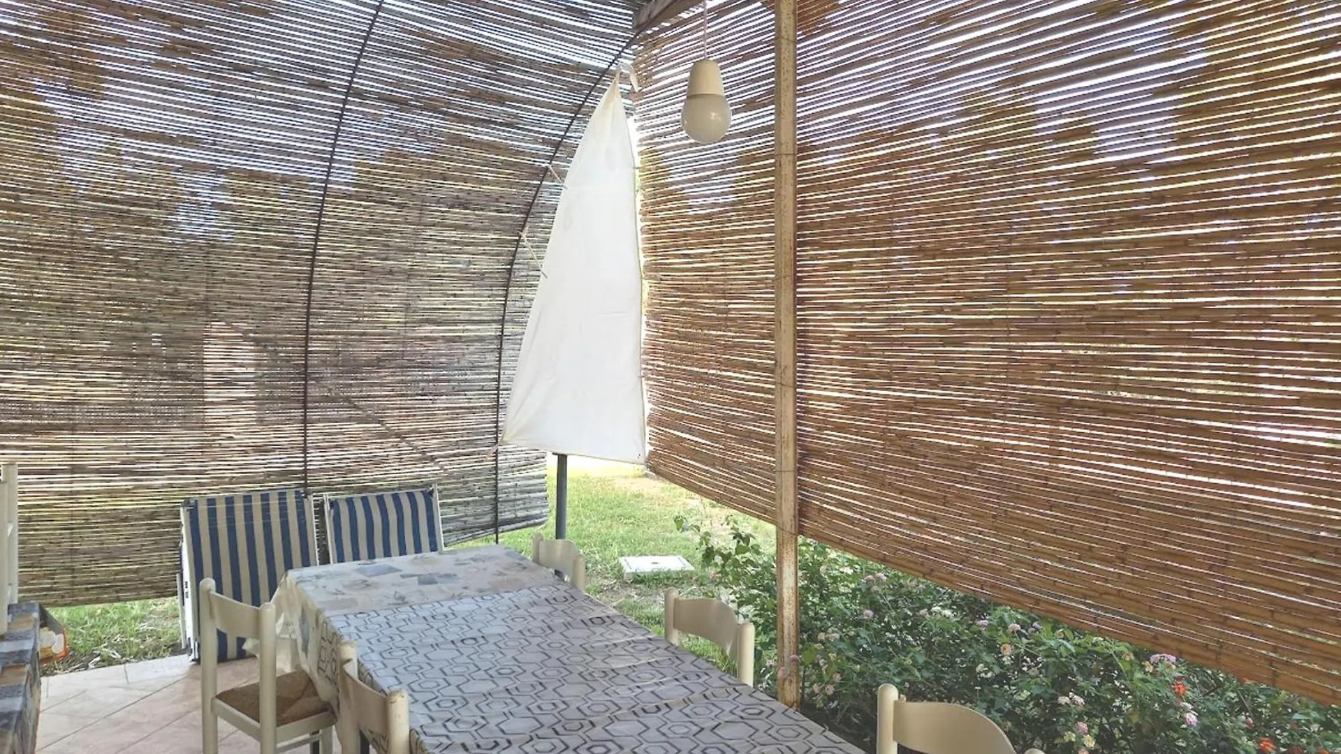 Semesterbostad Basecamp Ogliastra - House Villa Santa Maria Navarrese Italien